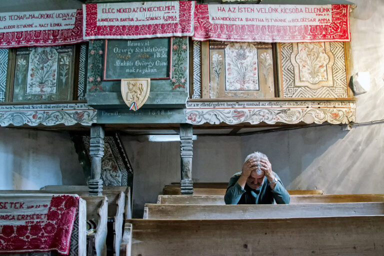 05 Bikfalvi_Zsolt I_Was_Left_Alone